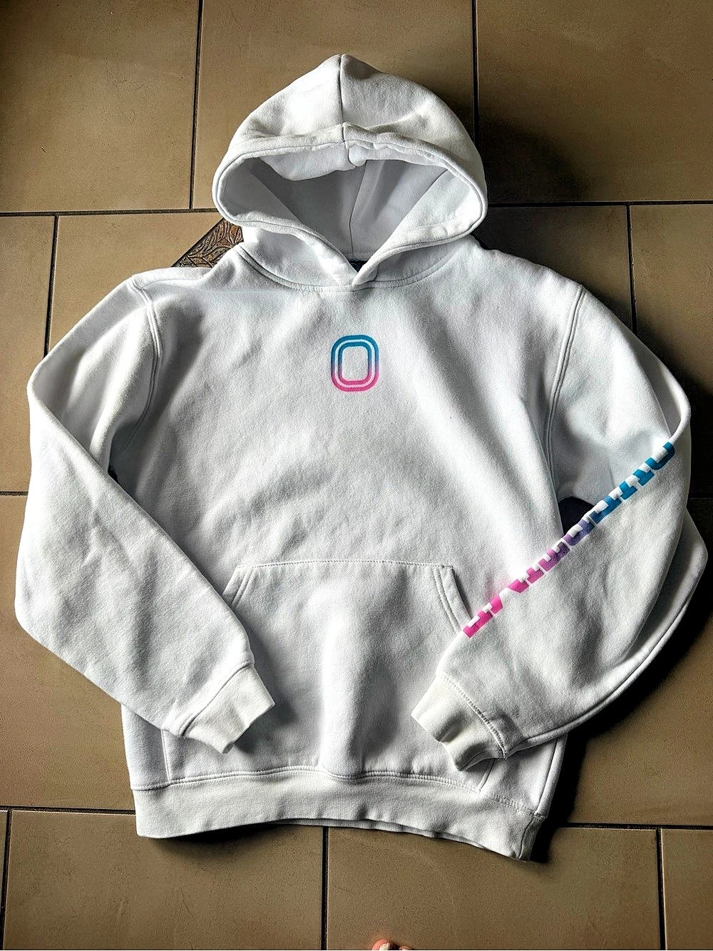 Overtime Pullover Hoodie in White Size yL